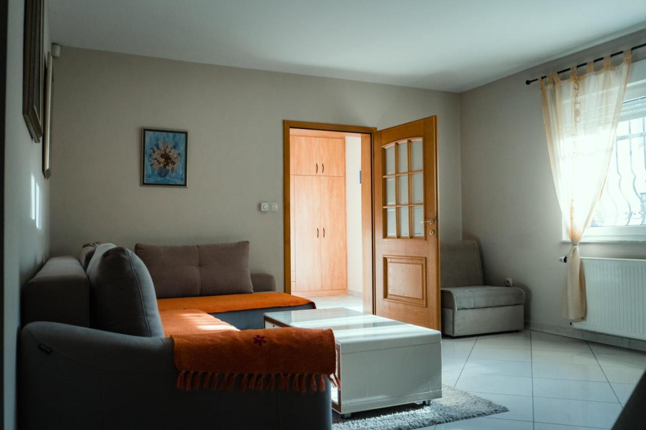 Holiday Home Rozic - Villa With Private Seasonal Heated Pool Мостар Экстерьер фото