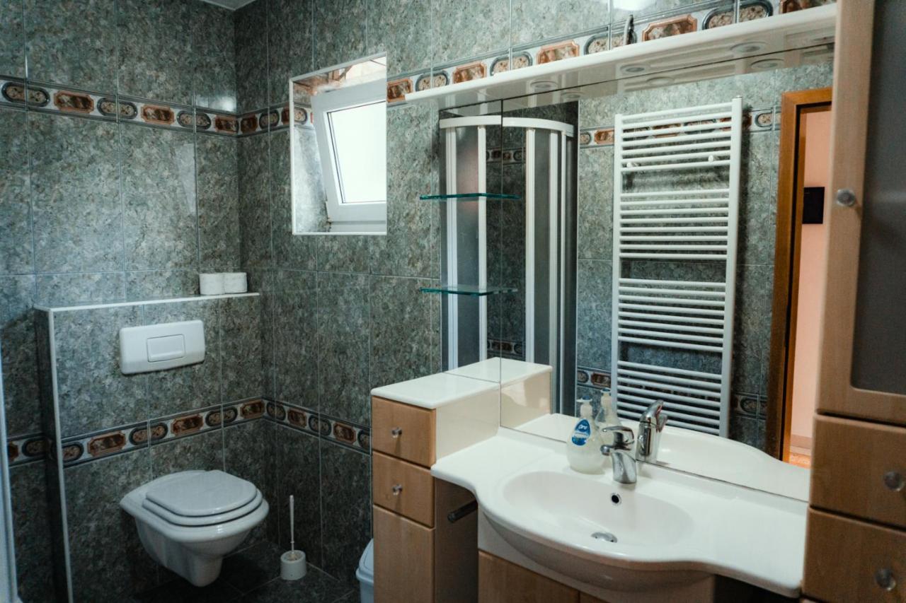 Holiday Home Rozic - Villa With Private Seasonal Heated Pool Мостар Экстерьер фото