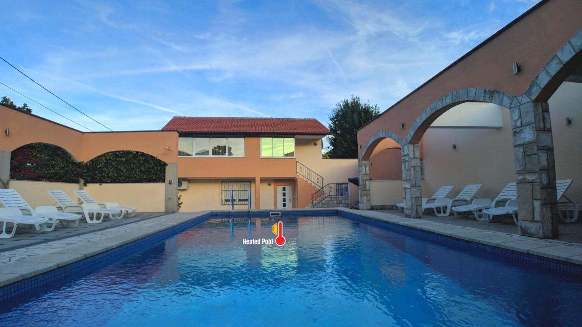 Holiday Home Rozic - Villa With Private Seasonal Heated Pool Мостар Экстерьер фото