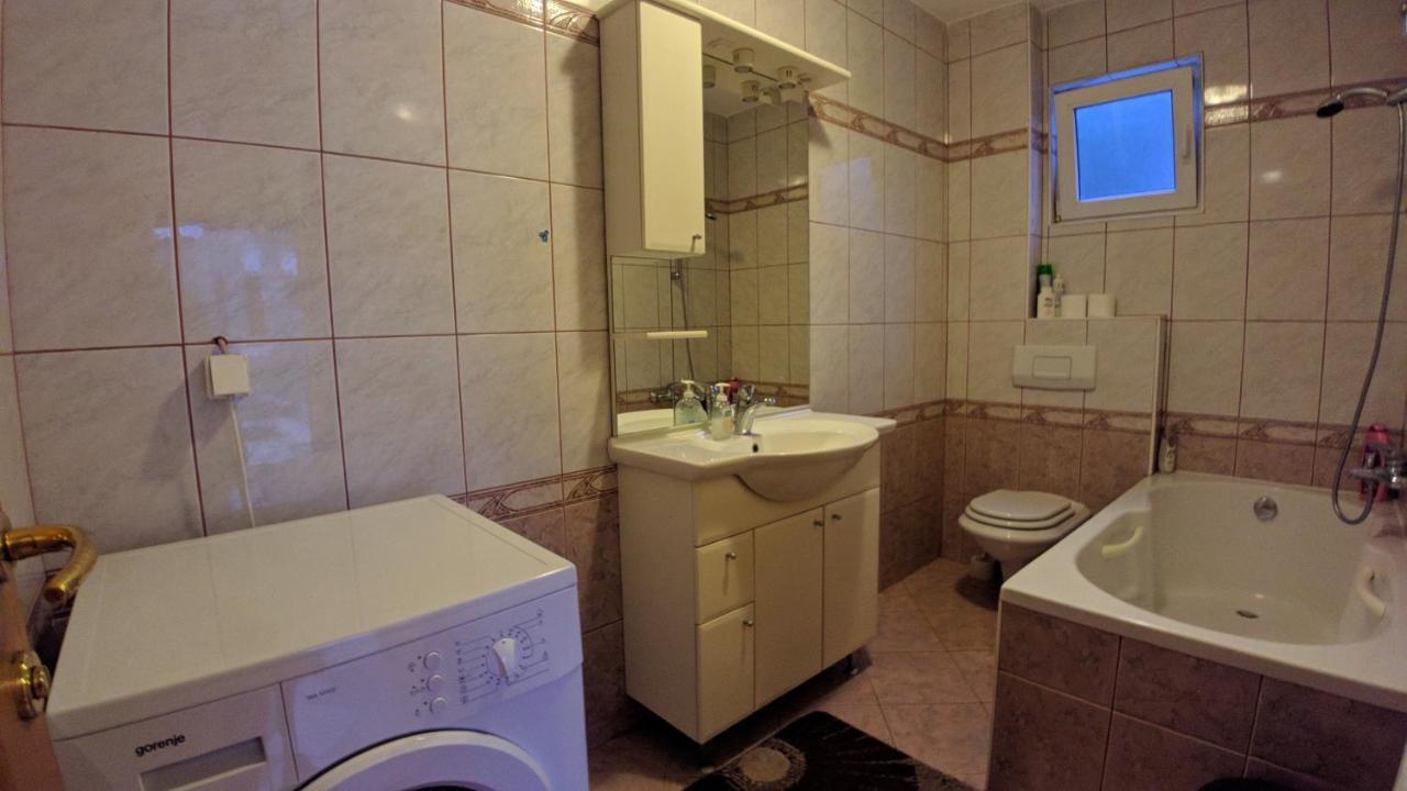 Holiday Home Rozic - Villa With Private Seasonal Heated Pool Мостар Экстерьер фото